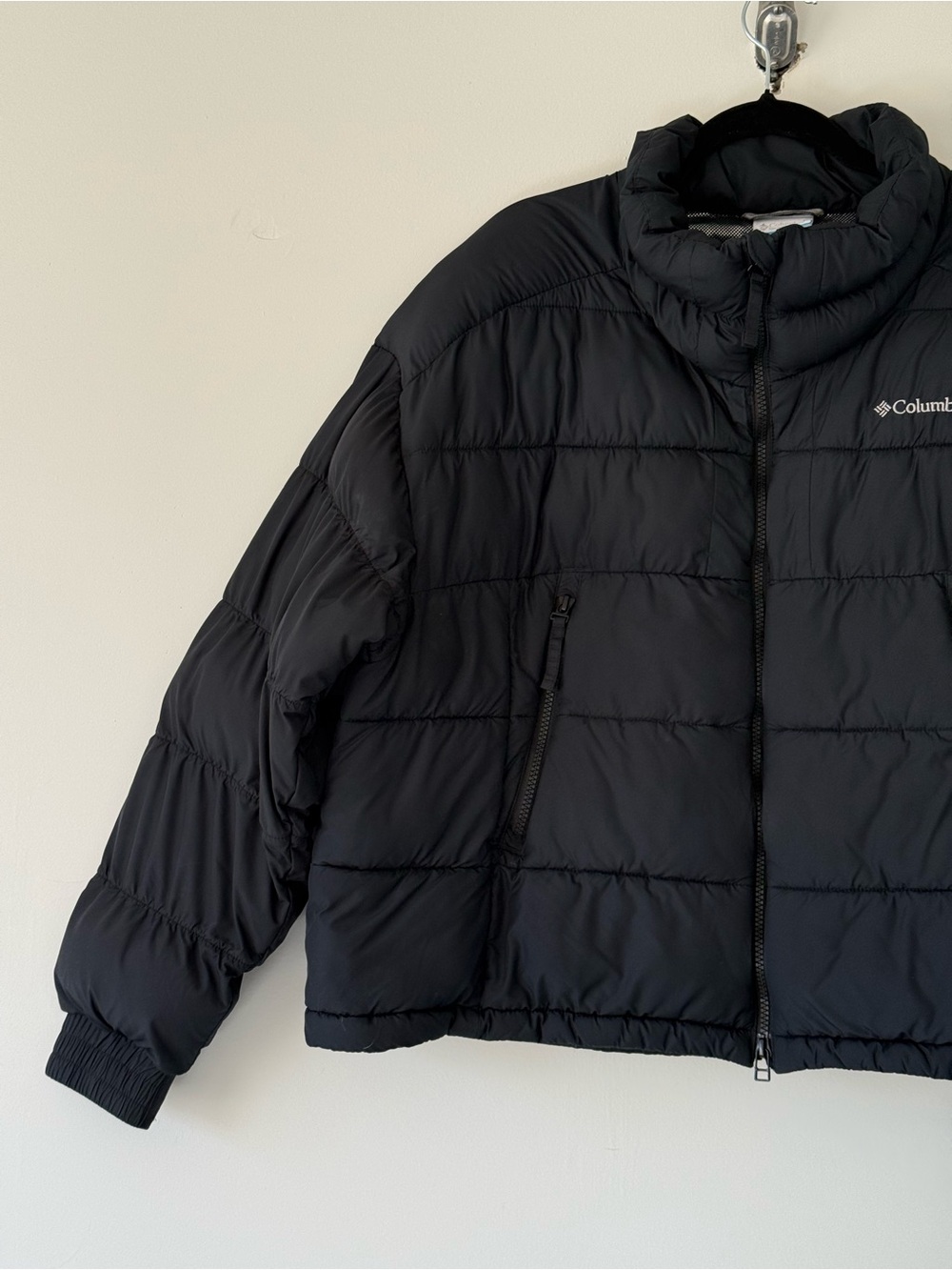Black XL Omni-Heat Columbia Women's Pike Lake Cropped Zip-Up PufferJacket